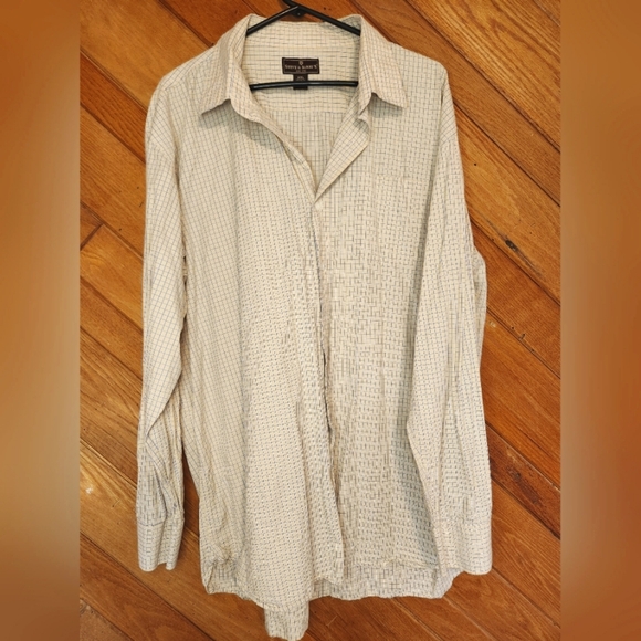 Steve & Barry's blue and yellow XXL checkered long sleeve button up shirt - Picture 2 of 11